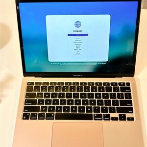 Apple MacBook Air 13" M1 2020 - Rose Gold - 8GB RAM - 256 GB